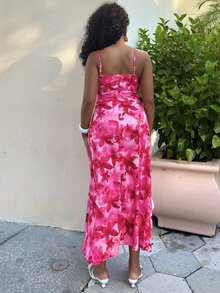 Alexandranx 休闲简约腰部垂褶下摆吊带连衣裙，适合海岛度假、蜜月旅行、波西米亚风、早午餐等场合，是外出度假的理想之选。这款连衣裙适合夏季穿着，时尚百搭。 - 彩色 - 查看 2