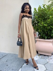 Alexandranx 女款夏季蕾絲拼接黑白對比寬鬆細肩帶中長洋裝，適合派對、海灘、度假太陽裙 - 卡其色 - 查看 1