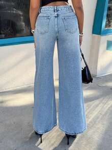 Alexandranx Women's Regular Waist Loose Straight Leg Casual Jeans Y2k - Light Wash - View 2