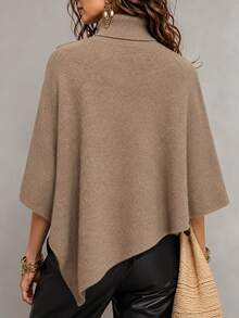 SHEIN Model Cape Rajut Asimetris French Lazy Musim Gugur/Musim Dingin Terbaru untuk Wanita, Kerah Gulung, Detail Kancing, Lengan Pendek, Potongan Longgar. - Khaki - View 2
