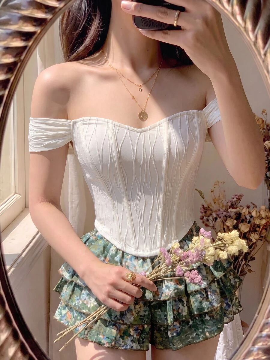 SHEIN MOD 女款露肩紋理束腰上衣 時尚無肩帶心形領襯衫 適合夜晚外出 白色束腰上衣 萬聖節背心 - 杏色 - 查看 1
