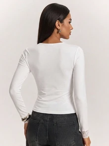 SHEIN BAE Women's Solid White Deep V-Neck Lace Trim Patchwork Long Sleeve Knit Top, Autumn/Winter - White - View 2