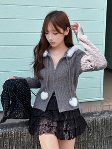 FRIFUL Cardigan Rajut Wanita Musim Gugur dengan Tudung, Warna Kontras, Kain Berbulu, dan Resleting Ganda - Grey - View 5