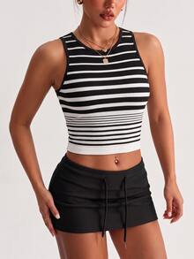 Nuvra Women's Vintage Black & White Ribbed Ribbed Seamless Tank Top, Slimming Cropped Inner Layer - Black and White - View 1