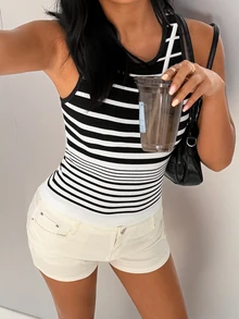 Nuvra Women's Vintage Black & White Ribbed Ribbed Seamless Tank Top, Slimming Cropped Inner Layer - Black and White - View 11