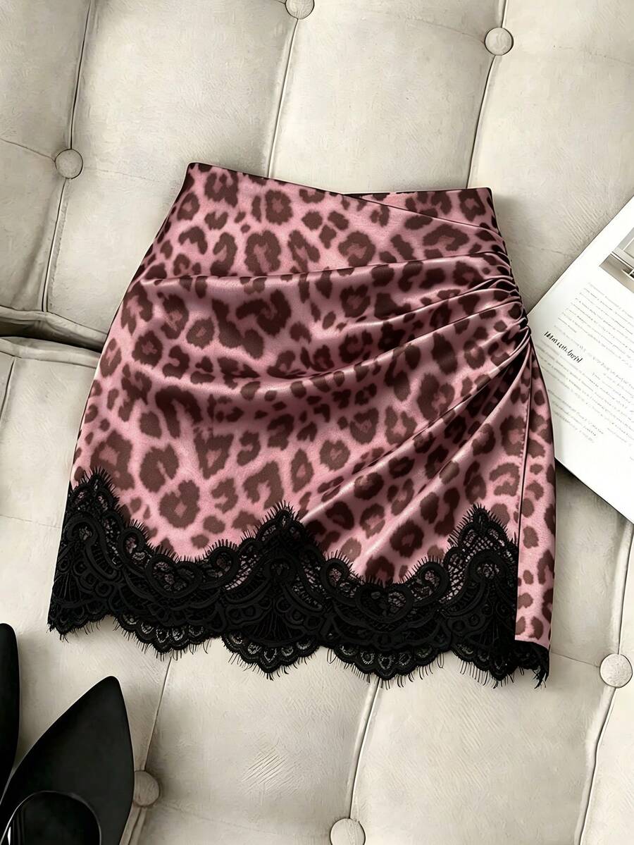 SHEIN Franclia 女款豹紋對比蕾絲百褶迷你裙 - 淺粉色 - 查看 1