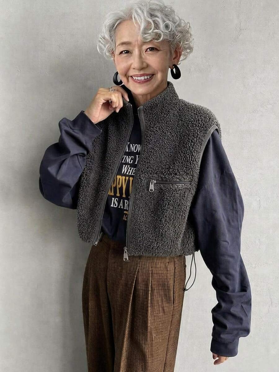 FRIFUL Middle-Aged And Elderly Women Solid Color Zipper Front Fleece Vest Jacket - Grey - View 1