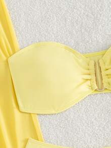 SHEIN Swim 3件套新款黄色抹胸上衣、三角泳裤和网纱沙滩裤，性感休闲假日派对泳装，女士比基尼套装 - 黃色 - 查看 3