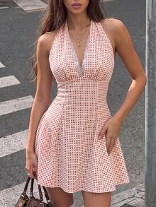 SuriyaCove Gaun Wanita Musim Panas Elegan Motif Polkadot dengan Patchwork Renda Tanpa Punggung dan Leher Halter - MultiWarna - View 2