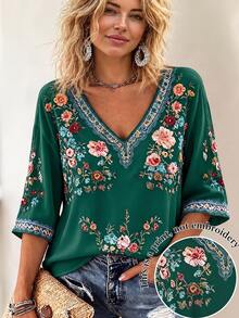 Selamara Women's Plus Size Floral Print V-Neck Casual Vacation Top - Dark Green - View 1