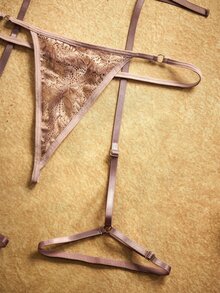 PinupPomp Elegant & Sexy Lace Lingerie Set - Maroon - View 4