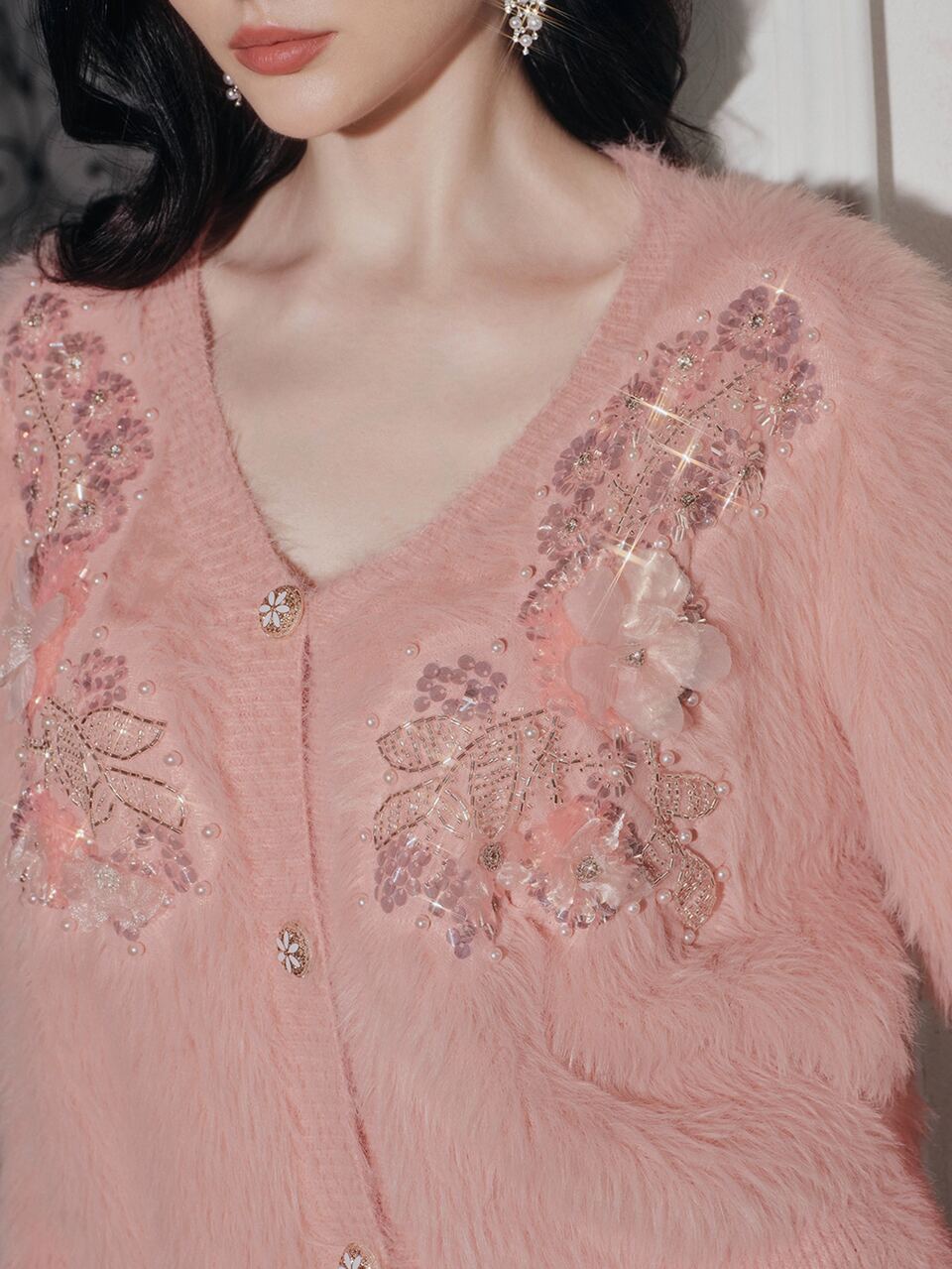 French Autumn/Winter High-End Fashion Elegant Sophisticated Evening Wear Lady Style Heavy Beaded 3D Floral Embroidery V-Neck Soft Cardigan