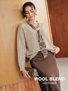 Anewsta Sweater dengan Motif Bunga dan Bahu Longgar - Khaki - View 1