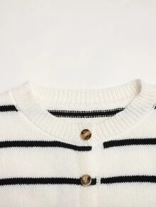SHEIN 青少年女孩休閒長袖黑白條紋開襟衫，秋冬服飾，條紋 - 白色 - 查看 7