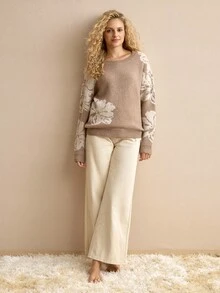 MOTF PREMIUM WOMEN'S SLOUCHY FLORAL PATTERN RHINESTONE DECOR SWEATER - Khaki - View 6