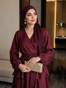 Auveirra مجموعة قطعتين للمرأة ذات الحجم الكبير، قميص أنيق بياقة على شكل حرف V مع حزام وتنورة قصيرة على شكل حرف A، مناسبة للربيع والصيف - عنابي اللون - مشاهدة 4