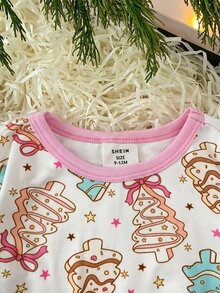 SHEIN 女嬰可愛聖誕樹印花圓領套頭抓絨上衣，休閒印花彈性緊身褲套裝，適合秋冬冬季聖誕節 - 彩色 - 查看 3