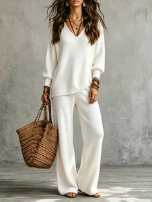 SHEIN Setelan Sweater Lengan Panjang Leher V dan Celana Rajut Kasual Wanita Warna Polos dengan Bahu Longgar - Krem - View 7