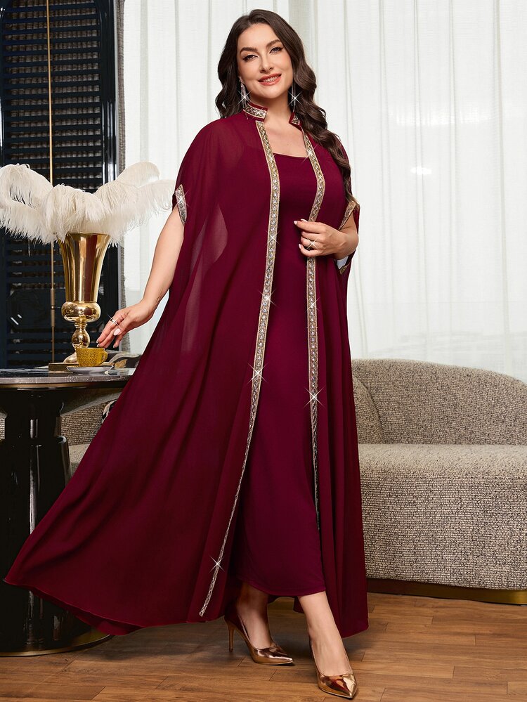 Reflora Set 2 Potong Elegan untuk Wanita Ukuran Plus dengan Hiasan Patchwork dan Trim Webbing: Jubah Panjang Lengan Kelelawar dan Gaun Cami - Burgundy - View 11