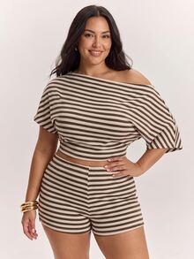 SHEIN Tall CURVE 大尺碼女款條紋不對稱單肩短版上衣與短褲兩件套 - 彩色 - 查看 5
