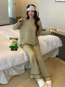DAZY Women's Round Neck Ruffle Cuff Top And Long Pants Pajama Set Fall - Green - View 6