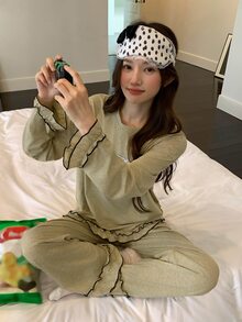 DAZY Women's Round Neck Ruffle Cuff Top And Long Pants Pajama Set Fall - Green - View 3