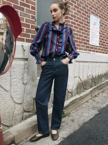 Nöista Blus Kasual Wanita Bergaris Warna Burgundy dan Merah, dengan Detail Kerah Berkerut, Panel Depan Berkerut, dan Manset Berkerut, Sempurna untuk Sehari-hari di Musim Gugur/Dingin - Burgundy - View 3