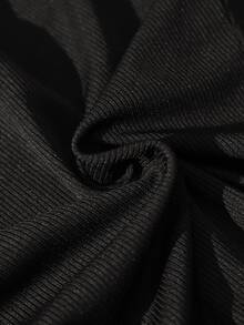 SHEIN LUNE CURVE Gaun Tanpa Lengan Ukuran Besar dengan Motif Renda Kontras - Hitam - View 6