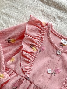 SHEIN Vintaside Kids 女嬰幼兒女童燈芯絨襯衫洋裝 優雅甜美 粉色花卉荷葉邊鈕扣長袖圓領 常規款 生日 秋季 婚禮賓客 時尚 - 粉色 - 查看 6