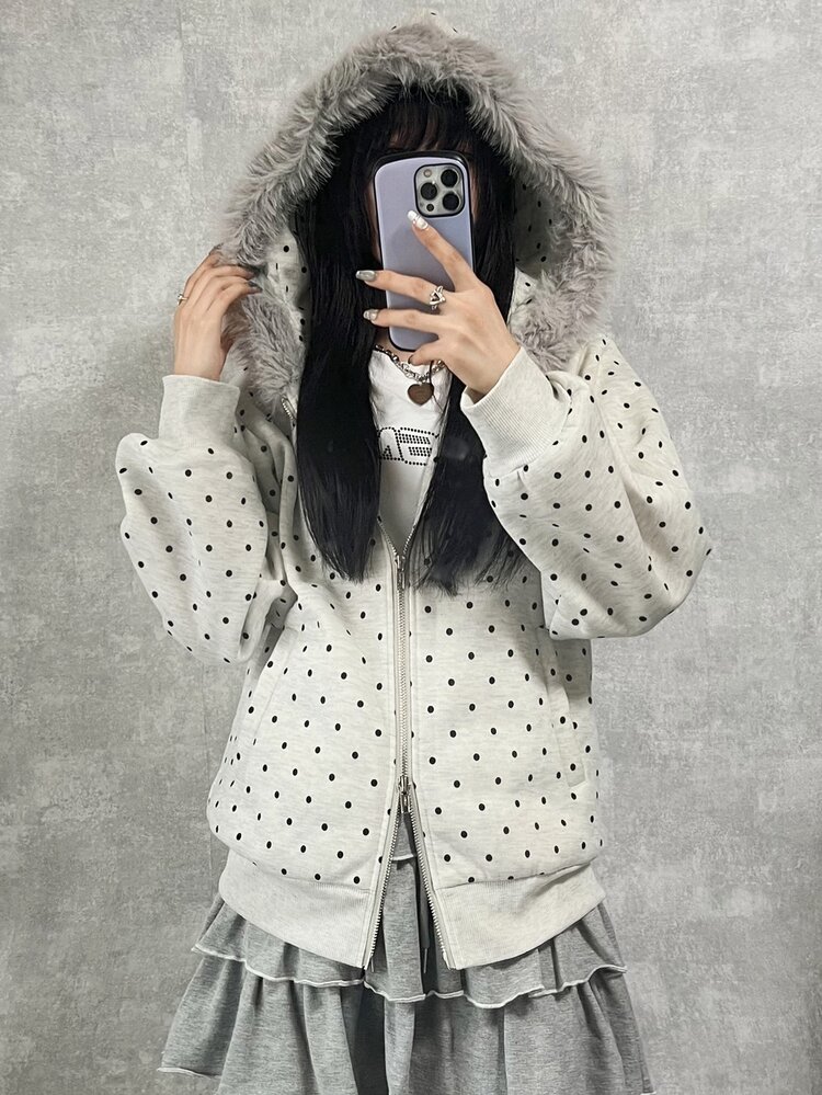 FRIFUL Sweatshirt Berkerudung Wanita Motif Polkadot dengan Kerah Bulu untuk Musim Gugur - Grey - View 1