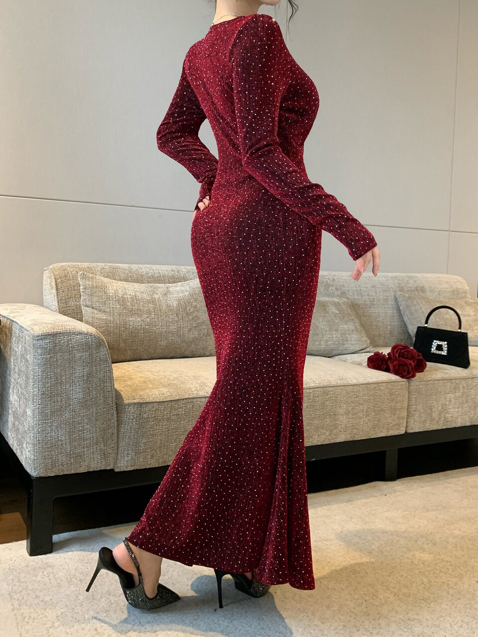 Women's Elegant Party Style Deep V-Neck Long Sleeve Cinched Waist Sequin Glitter Slim Fit Bodycon Burgundy Long Dress, Autumn