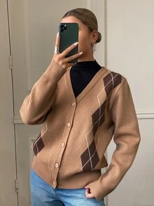 DAZY Cardigan Rajut Argyle Lengan Panjang Leher V Kancing Depan untuk Wanita, Warna Cokelat, Gaya Preppy - Coklat - View 3