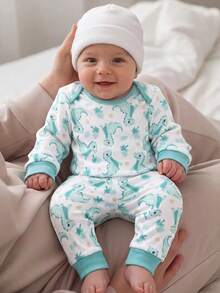 SHEIN Kids Newborn Cute Boy Girl Cartoon Pattern Long Sleeve Home Wear Set - Green - View 8