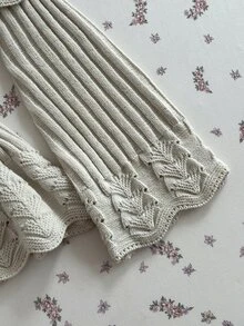 Elamini Sweater Rajut Lengan Panjang Wanita dengan Desain Berlubang, Bahu Terbuka, dan Potongan Mengembang, Motif Bunga, Nuansa Manis yang Menawan, Cocok untuk Musim Gugur/Dingin - Aprikot - View 4