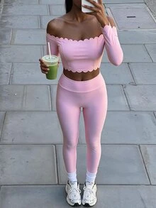 Dewbera Dewbera Off-Shoulder Ruffle Long Sleeve Cropped Top, Pink Set, Wavy Long Sleeve Off-Shoulder Top - Pink - View 3