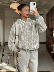 SHEIN 青少年女孩迷彩抓絨內裡運動衫，秋冬穿搭，針織，寬鬆，街頭運動休閒風，長袖，紮染灰色 - 彩色 - 查看 4