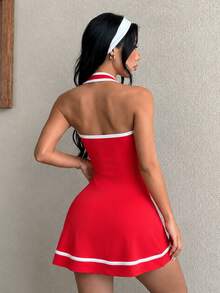 Pariaura Gaun Olahraga Wanita Musim Semi/Panas, Warna Merah, Leher Halter, Bagian Belakang Terbuka dengan Patchwork Garis Kontras, Celana Pendek Lepas Pasang dengan Saku, Cocok untuk Pakaian Kasual, Lari, Yoga, Gym, Tenis, Golf, Bersepeda - Merah - View 2