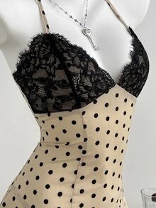 Elamini 女款秋冬杏色波點印花蕾絲拼接迷你洋裝，V領掛脖綁帶露背荷葉邊下擺修身A字裙，復古學院風優雅可愛浪漫休閒日常出遊約會百搭 - 杏色 - 查看 7