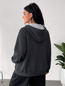 SHEIN EZwear 灰色大尺碼女款落肩長袖前拉鍊抽繩連帽衛衣，秋季畢業旅行外出休閒運動寬鬆款 - 灰色 - 查看 2