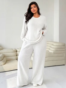 Solflare Plus Size Ribbed Long Sleeve T-Shirt With Padded Chest And Loose Pants 2 Pieces Set - White - View 3