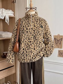 Comfortcana Khaki Leopard Print Plus Size Autumn/Winter Lambswool Sweatshirt - Khaki - View 6