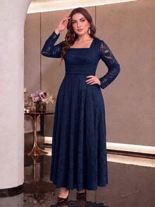 Modelyn Gaun Wanita Ukuran Plus Minimalis Elegan dengan Pinggang Ramping dan Model Mengembang - Navy Blue - View 4