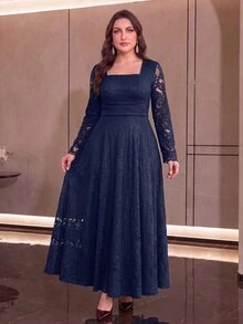 Modelyn Gaun Wanita Ukuran Plus Minimalis Elegan dengan Pinggang Ramping dan Model Mengembang - Navy Blue - View 5