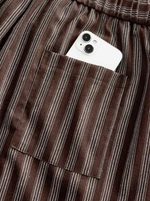 Manfinity RebelGame Men's Plus Size Striped Casual Versatile Everyday Travel Long Pants Baggypants Men - Brown - View 4