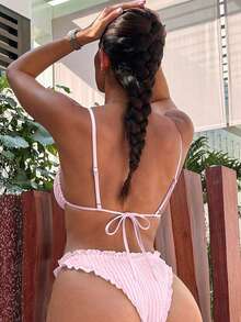 SHEIN Swim Swim -D 淡粉色提花面料可愛荷葉邊飾可調節綁帶休閒性感比基尼套裝 女款 海灘海灘派對度假夏季 - 粉色 - 查看 2