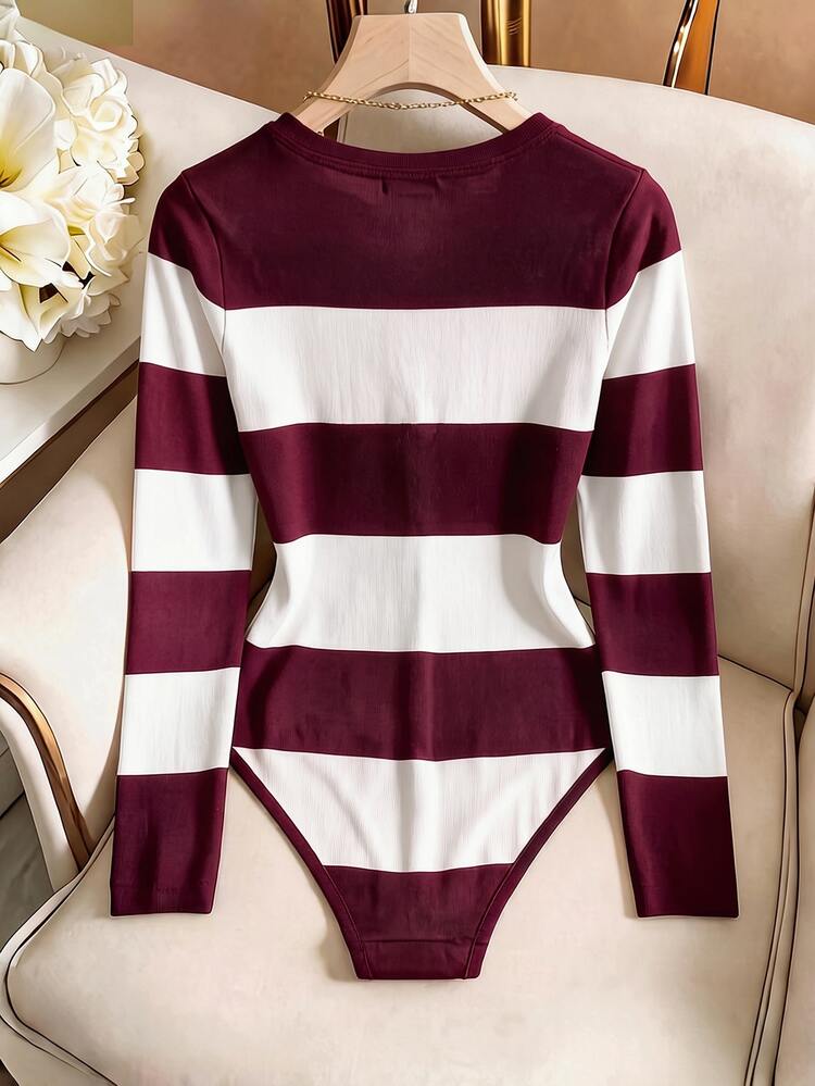 Resyla Fashionable Vintage Casual Basic Round Neck Pink & Burgundy Striped Print Bodysuit - Multicolor - View 2