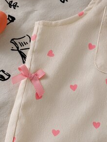 SHEIN Playful Pals 女嬰連身褲，四季皆宜，可愛風格，淺粉色，褲子上有粉色愛心裝飾，前口袋設計，寬鬆直筒褲腿，燈芯絨面料，柔軟舒適，適合上學、通勤、日常外出，四季女嬰連身褲 - 杏色 - 查看 8