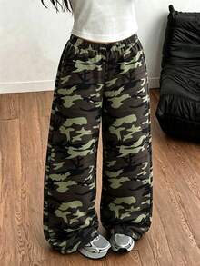 SHEIN Tween女孩休閒百搭街頭風寬鬆寬腿迷彩長褲，彈性腰頭，秋季風格 - 綠色 - 查看 7