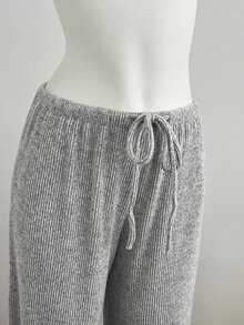 Elamini Setelan Kasual Lengan Panjang Slim Fit Warna Abu-abu dengan Patchwork Renda dan Celana Panjang, Model Berlapis Renda untuk Musim Gugur/Dingin - Grey - View 4