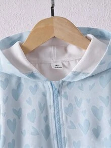 SHEIN Young Girls Hooded Coat, Cute Tops, New Fall Looks, Autumn, Winter, School, Jacket  Love Heart  Print - Blue - View 6